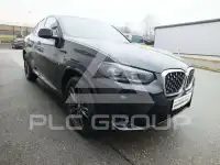 2023 BMW X4