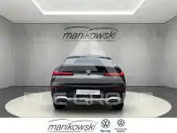 2023 BMW X4