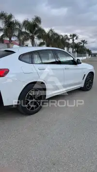 2023 BMW X4