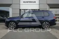 2023 BMW X7