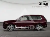 2023 BMW X7