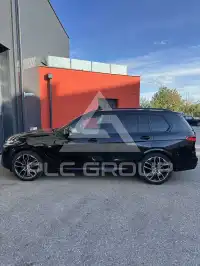 2023 BMW X7