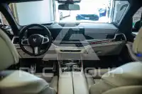 2023 BMW X7
