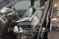 2023 BMW X7