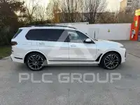 2023 BMW X7
