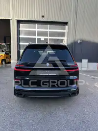 2023 BMW X7