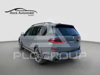 2023 BMW X7