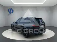 2023 BMW X7