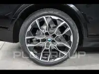 2023 BMW X7