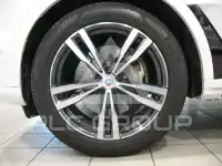 2023 BMW X7