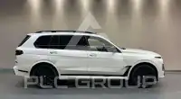2023 BMW X7