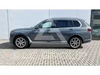 2023 BMW X7