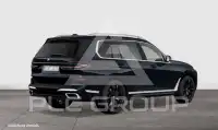 2023 BMW X7