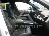 2023 BMW X7