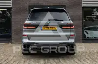 2023 BMW X7