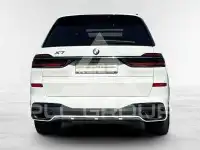 2023 BMW X7