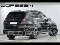 2023 BMW X7