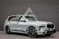 2023 BMW X7