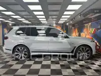2023 BMW X7