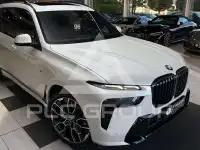 2023 BMW X7