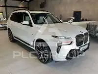 2023 BMW X7