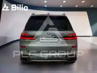 2023 BMW X7