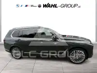 2023 BMW X7