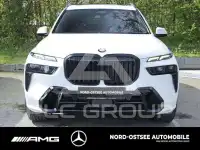 2023 BMW X7