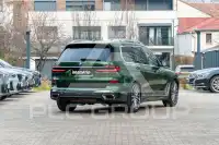 2023 BMW X7