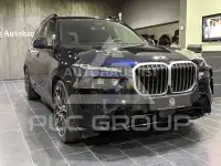 2023 BMW X7