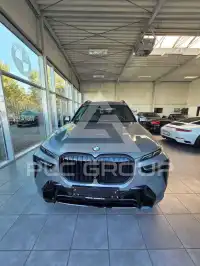 2023 BMW X7