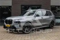2023 BMW X7