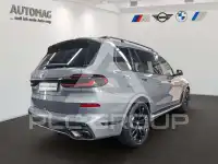 2023 BMW X7