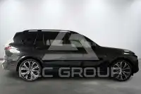 2023 BMW X7