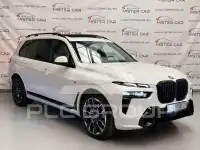 2023 BMW X7