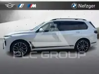 2023 BMW X7