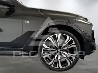 2023 BMW X7