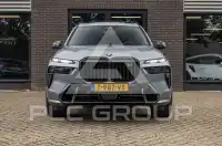 2023 BMW X7