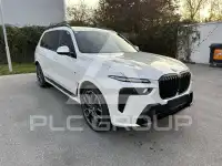 2023 BMW X7