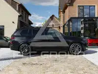 2023 BMW X7