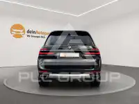 2023 BMW X7
