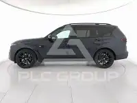 2023 BMW X7