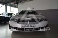 2023 BMW 520