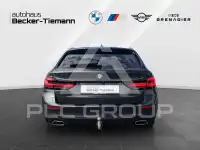 2023 BMW 520