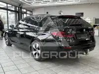 2023 BMW 520