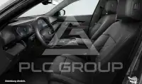 2023 BMW 520