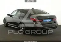 2023 BMW 520