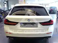 2023 BMW 520