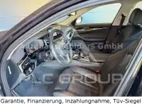 2023 BMW 520