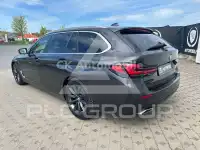 2023 BMW 520